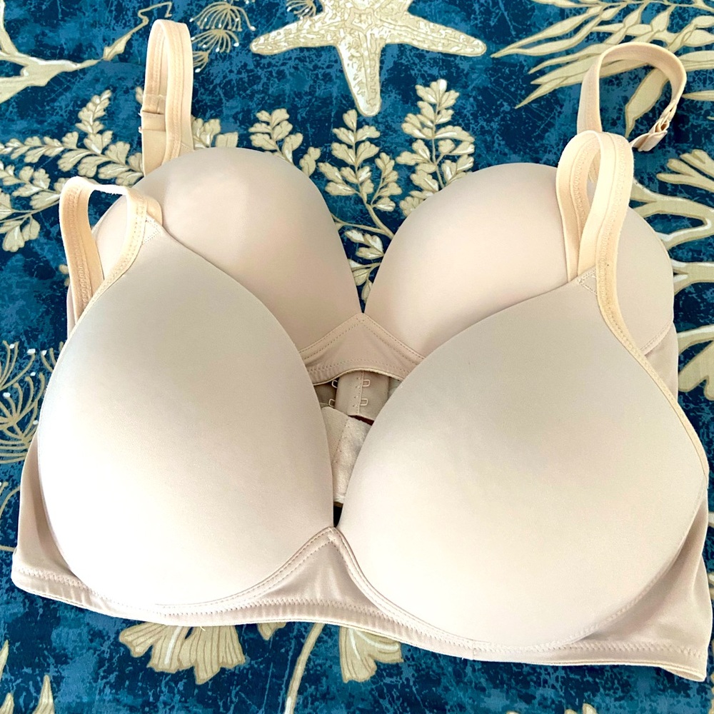 SET OF 2 WARNER’S BRAS NO UNDERWIRE!